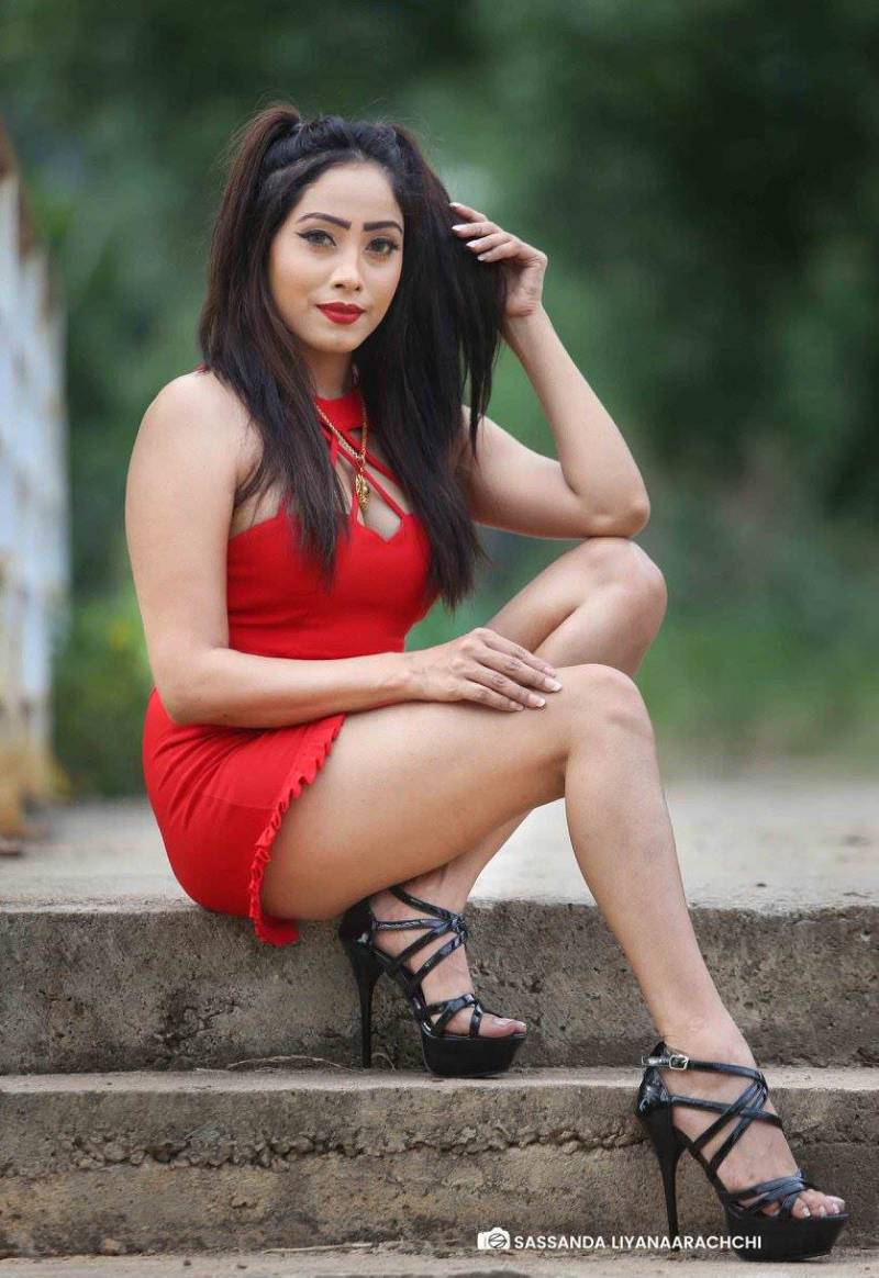 Piumi Srinayaka Flaunts Her Legs