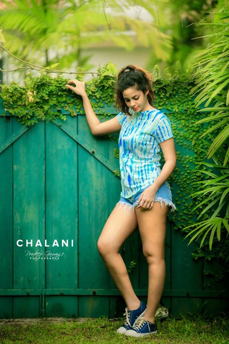 Chalani Jayathissa Photo Shoot
