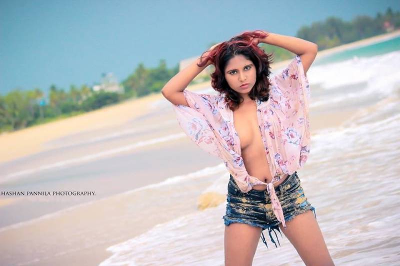Nehara Samanali Beach Clicks