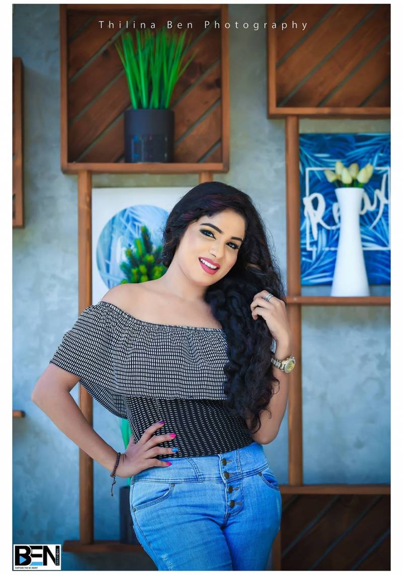 Sinethi Akila In Tight Jeans
