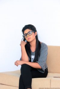 Prashani Perera Black Jeans Click