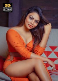 Madhushika Lakmali Clicks