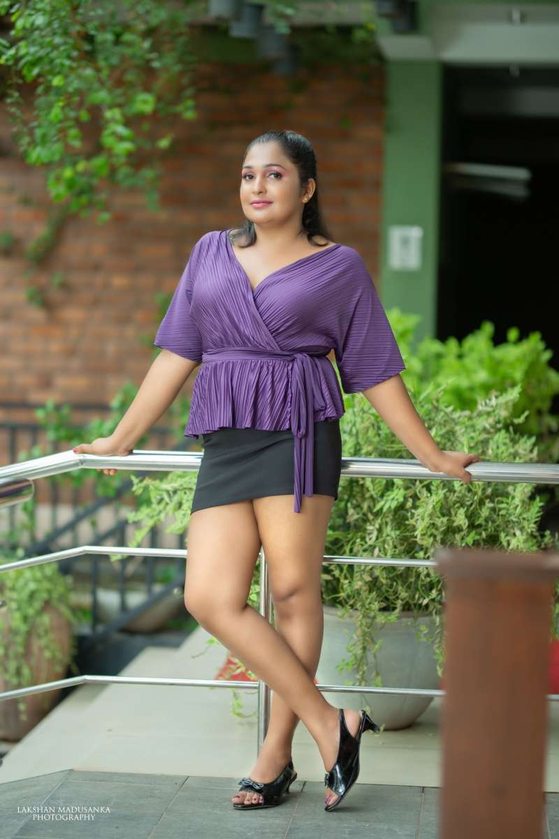 Preethi Nilani Short Clicks